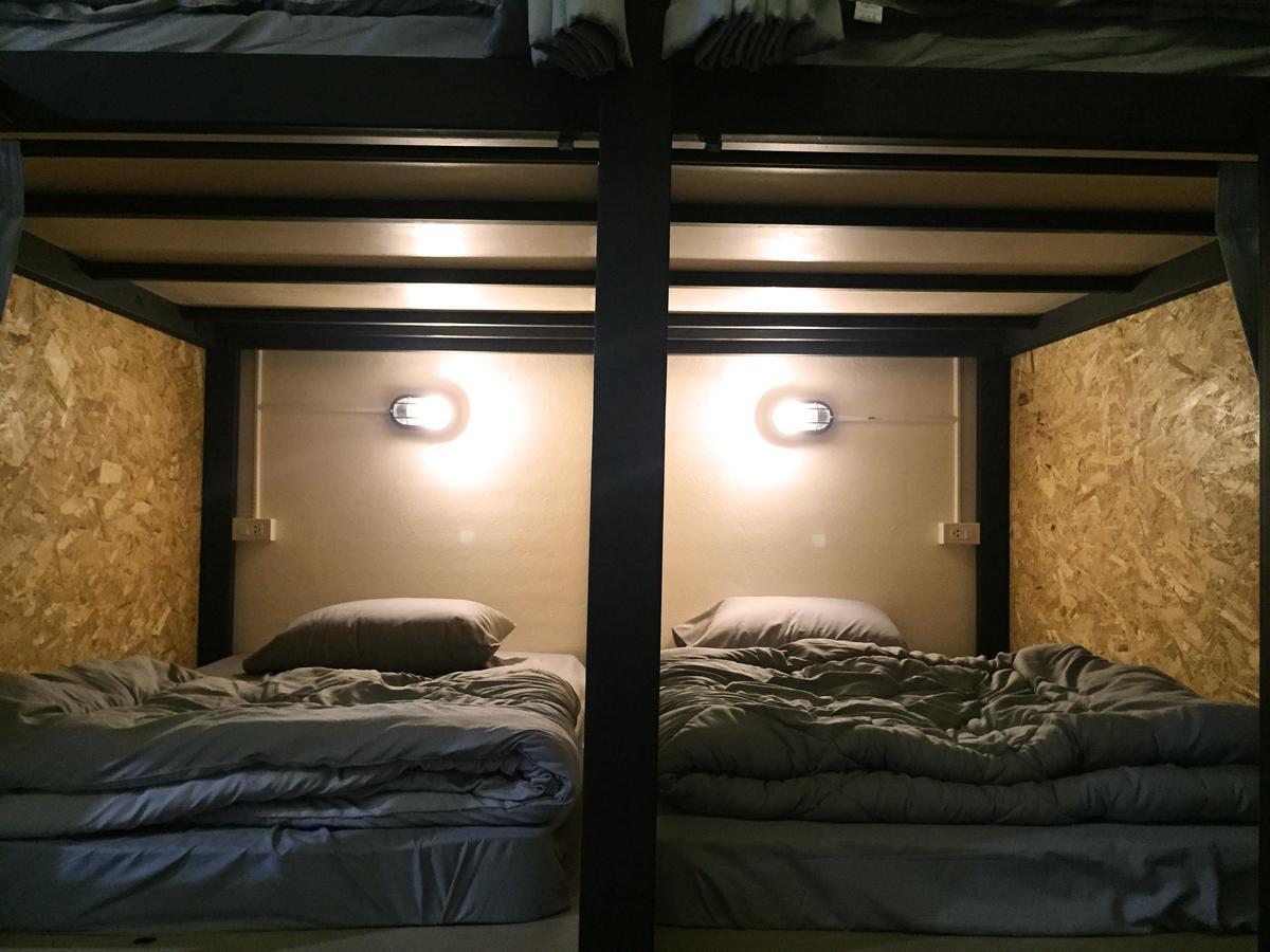Fellow Hostel Τσιάνγκ Μάι Εξωτερικό φωτογραφία