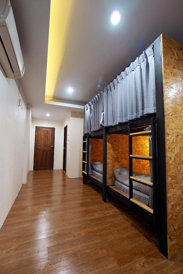 Fellow Hostel Τσιάνγκ Μάι Εξωτερικό φωτογραφία